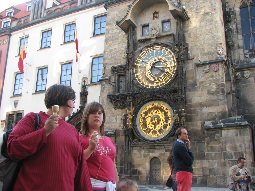 Praga, zegar astronomiczny na ścianie Ratusza