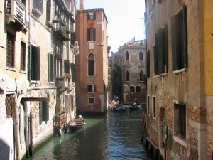 Wenecja, uliczki dzielnicy Cannaregio Wenecja, uliczki dzielnicy Cannaregio