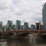 Apartamentowce przy Vauxhall Bridge