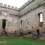 Szydłów, zamek, ruiny sali rycerskiej