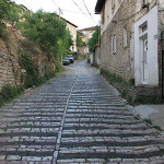 Gjirokastra, strome kamienne uliczki