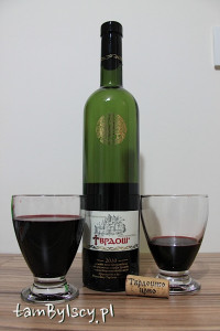 Degustacja wina z bośniackiego monasteru Tvrdos