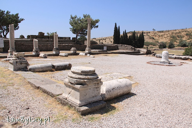 Bergama, starożytny Asklepiejon, dziedziniec wejściowy