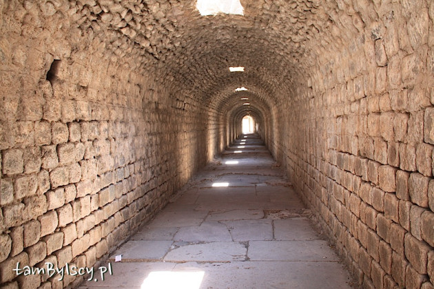 Bergama, starożytny Asklepiejon, tunel, łączący baseny z budynkiem szpitalnym