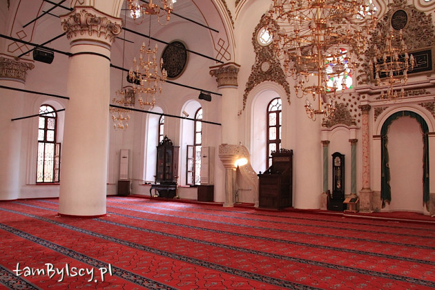 Izmir, wnętrze meczetu Hisar Camii