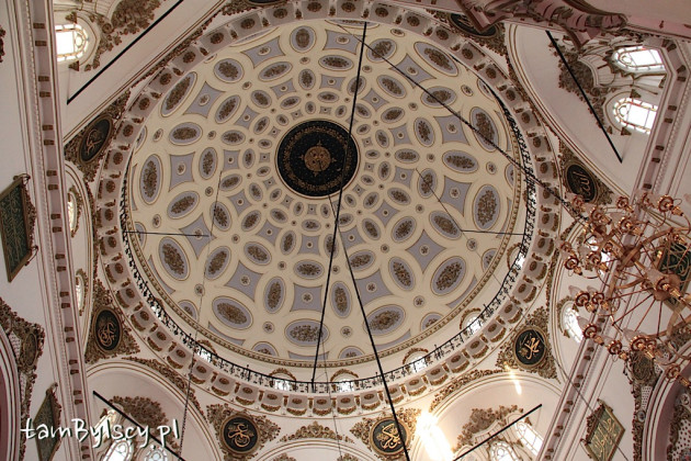 Izmir, kopuła meczetu Hisar Camii