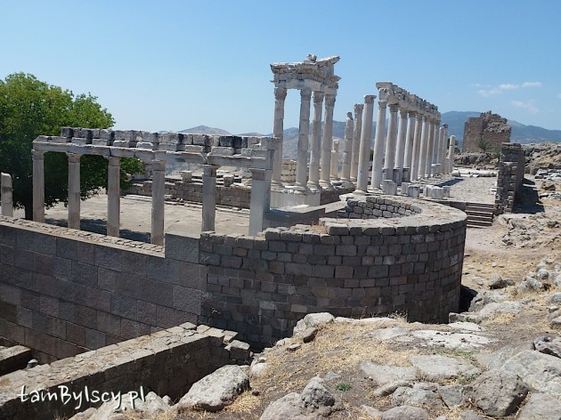 Bergama, starożytny Akropol, świątynia Trajana