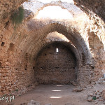 Beçin, ruiny karczmy (Kizil Han) z XV w.