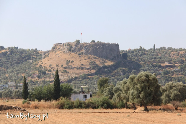 Twierdza w Beçin, widok z drogi D330 (Milas - Muğla)