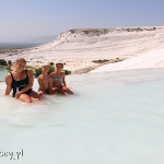 Pamukkale, baseny z ciepłą wodą ze źródeł
