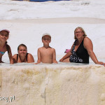 Pamukkale, baseny z ciepłą wodą ze źródeł