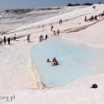 Pamukkale, baseny z ciepłą wodą ze źródeł