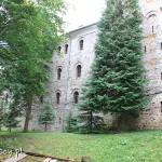 Rilski Monaster, mury zewnętrzne