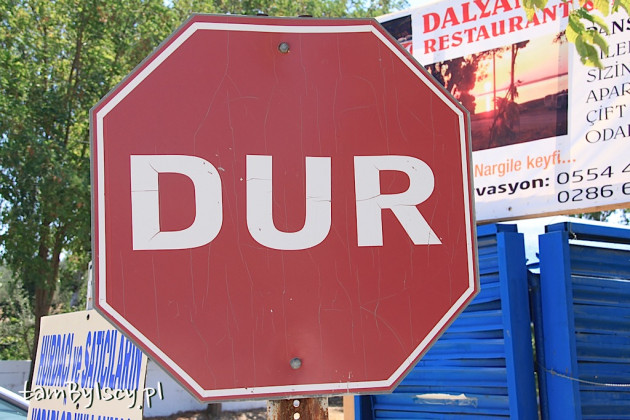 DUR - znak "stop"