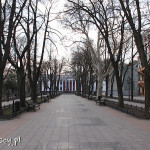 Odessa, bulwar nadmorski z ratuszem w tle