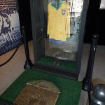 Rio de Janeiro, Muzeum Futbolu na Maracanie, koszulka Pele, odcisk stóp Garrinchy