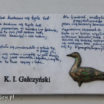 Wilno, "ściana literatów" w Zaułku Literackim