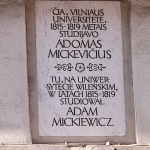 Wilno, tablica upamiętniająca studia A.Mickiewicza