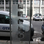 Berlin, tablica upamiętniająca ucieczkę tunelem i śmierć strażnika, Reinholda Huhna