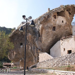 Sardynia, Sedini, "domus de janas"