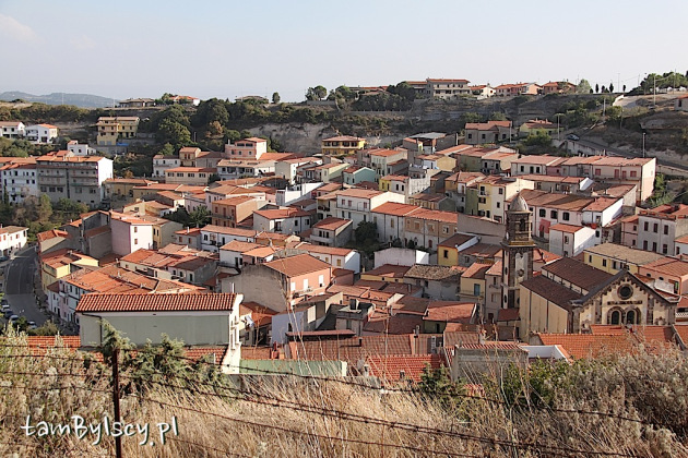 Sardynia, Chiaramonti widziane ze wzgórza zamkowego