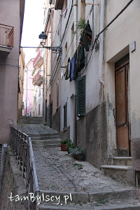 Sardynia, uliczki starego Ozieri