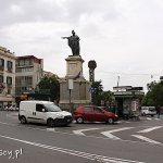 Cagliari, plac Piazza Yenne i pomnik króla Carlo Felice