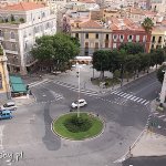 Cagliari, widok na Piazza Costituzione z bastionu św.Remigiusza