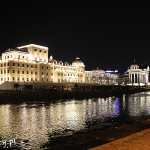 Skopje nocą
