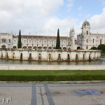 Lizbona, ogród Jardim da Praça do Império w Belem