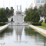 Lizbona, ogród Jardim da Praça do Império w Belem
