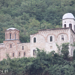 Prizren, zrujnowana cerkiew sv.Spasa (Chrystusa Zbawiciela) na wzgórzu z twierdzą