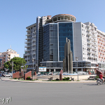 Szkodra, Plac Demokracji