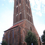 Wismar, ocalała wieża kościoła Mariackiego