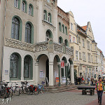 Wismar, Marktplatz, główny plac starego miasta, dawna siedziba strażników