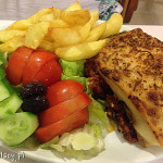 Moussaka - gigant w Pedoulas