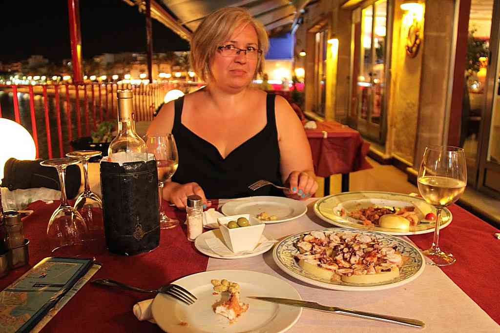 Hiszpańska Marbella, tapas i cudowne wino